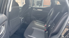 Nissan Qashqai 1.2 DiG-T N-Connecta 5dr Petrol Hatchback